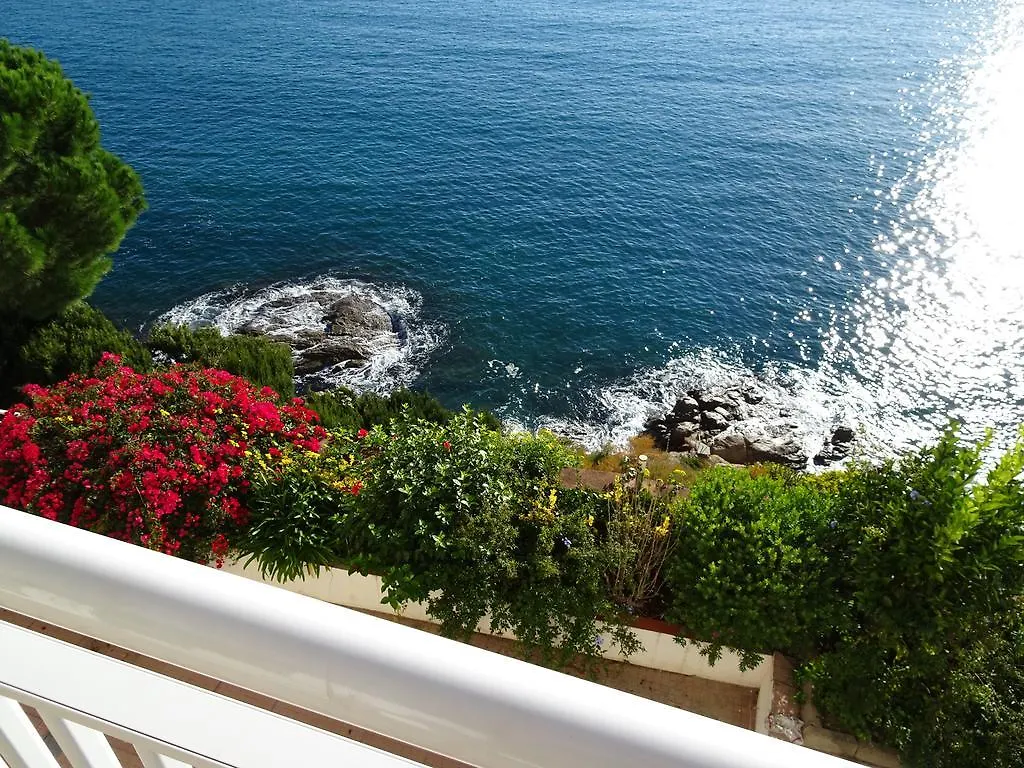 Apartament Belvedere Ρόζες