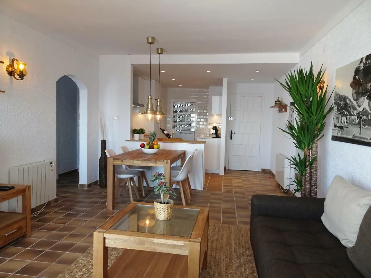Apartment Apartament Belvedere Roses Spain